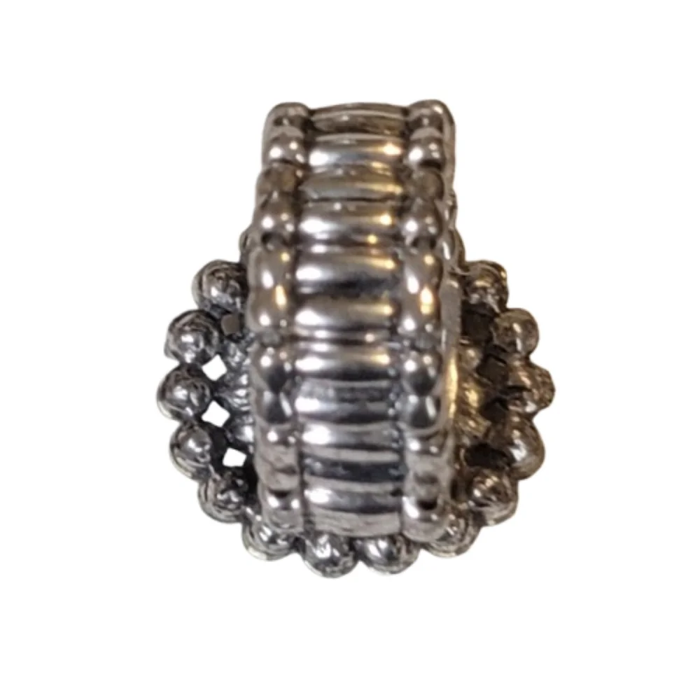 Vintage Silver Tone Rhinestone Stretch Cocktail Statement Ring Boho Floral